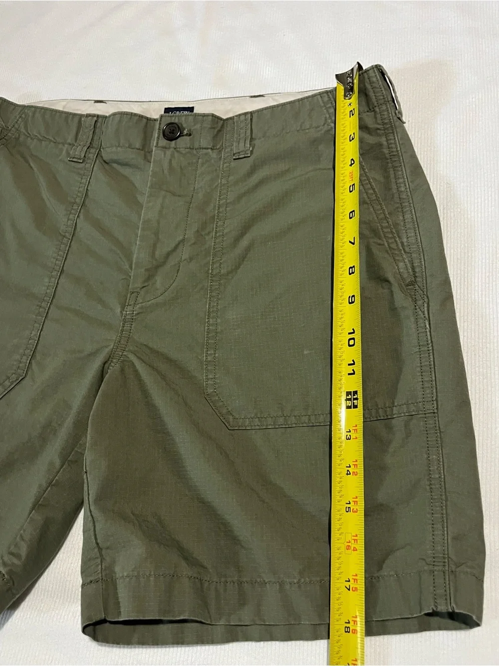 J. Crew Men's Olive Green Flat Front Casual Shorts